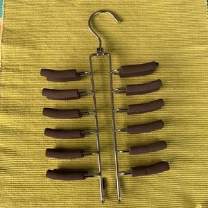 Tie and belt organizer